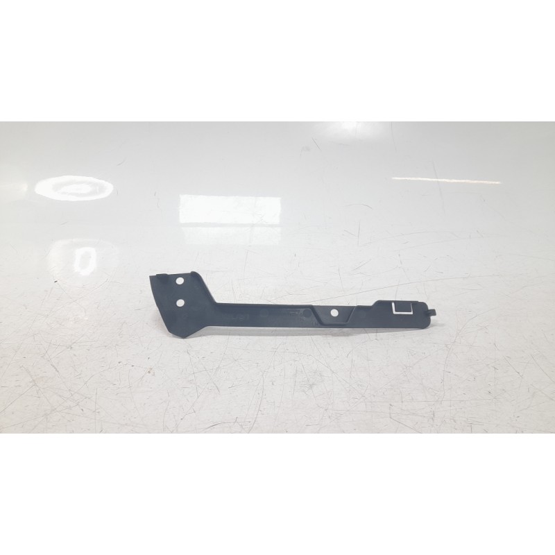 Recambio de soporte paragolpes delantero izquierdo para audi a1 sportback (8xa, 8xf) 1.0 tfsi referencia OEM IAM 8XA807083  