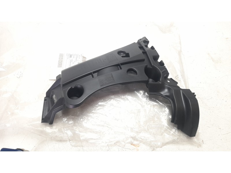 Recambio de moldura para renault kangoo / grand kangoo ii (kw0/1_) 1.6 (kw00, kw0y, kw0e, kw0n, kw0p) referencia OEM IAM 8200435