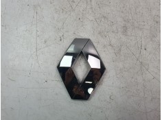 Recambio de emblema para renault clio iv (bh_) 1.2 16v referencia OEM IAM 908897724R  