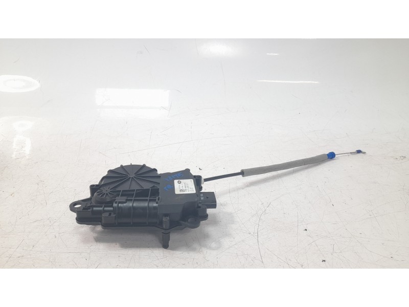 Recambio de motor cierre centralizado porton para land rover discovery sport (l550) 2.0 d 4x4 referencia OEM IAM DK62404C10AC  