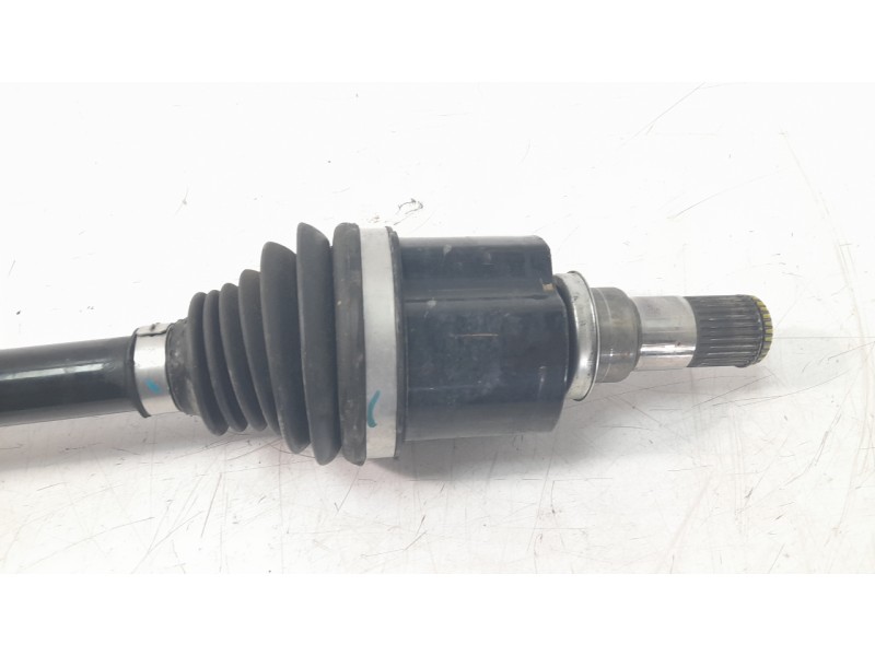 Recambio de transmision delantera derecha para suzuki vitara 1.5 strong hybrid gle 2wd referencia OEM IAM 4410154P53  