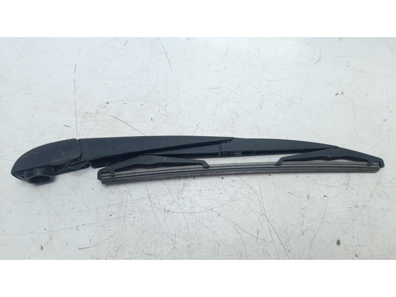 Recambio de brazo limpia trasero para land rover discovery sport (l550) 2.0 d 4x4 referencia OEM IAM LR064429  