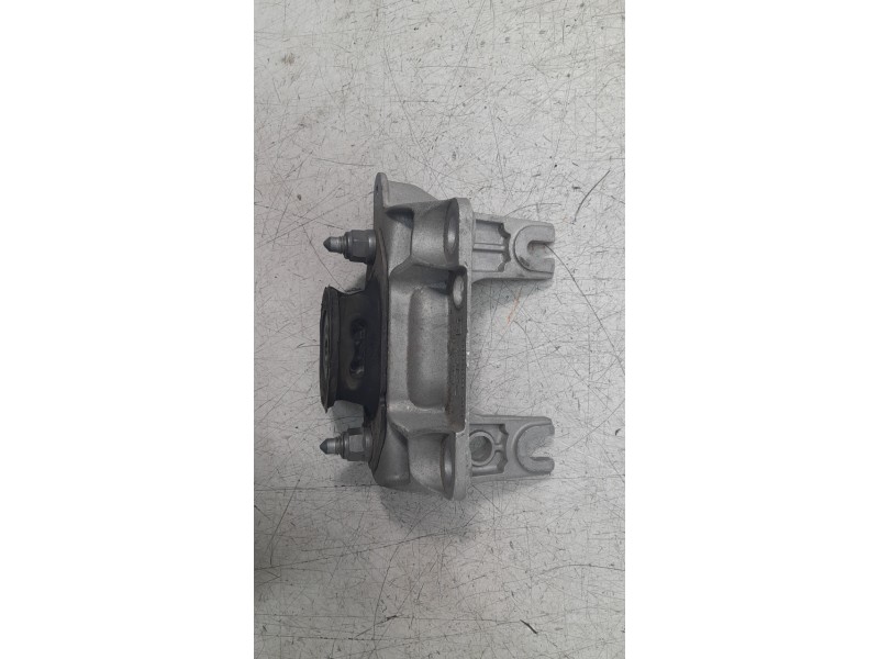 Recambio de soporte motor derecho para smart fortwo coupe referencia OEM IAM A4532400009  