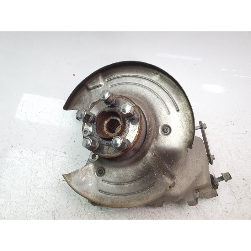 Recambio de mangueta trasera derecha para land rover range rover velar 2.0 turbo cat referencia OEM IAM HK835A970AE  