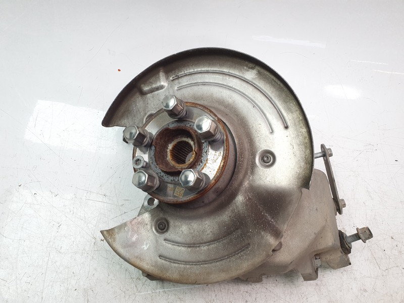 Recambio de mangueta trasera derecha para land rover range rover velar 2.0 turbo cat referencia OEM IAM HK835A970AE  