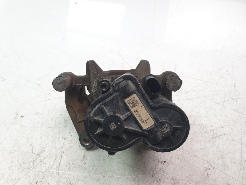 Recambio de pinza de freno trasera izquierda para land rover range rover velar 2.0 turbo cat referencia OEM IAM GX732K328BE  