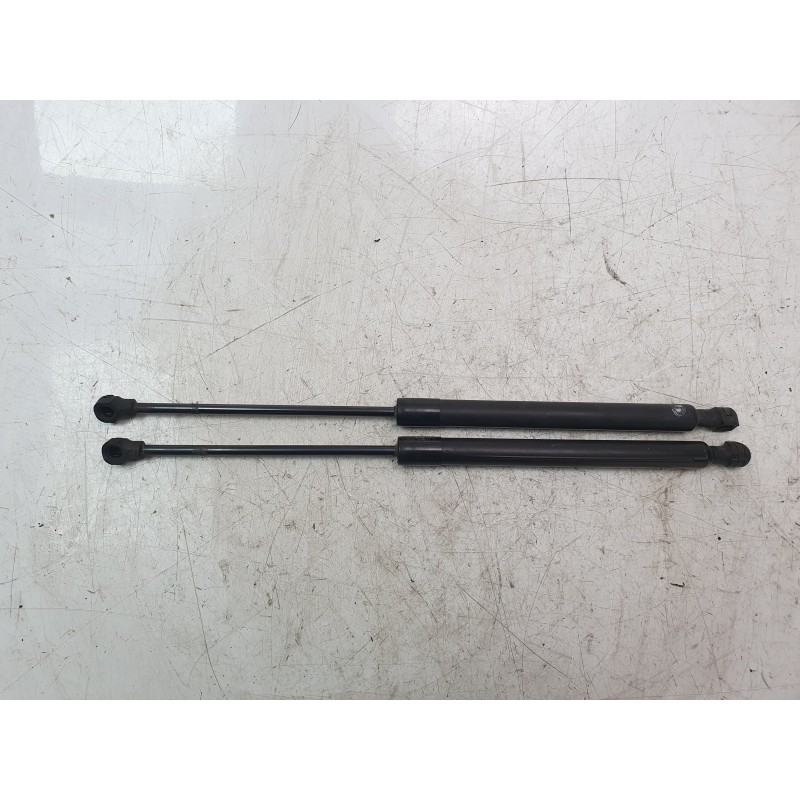 Recambio de amortiguadores capo para renault megane iv hatchback (b9a/m/n_) 1.3 tce 140 (b9nb) referencia OEM IAM 654707606R  