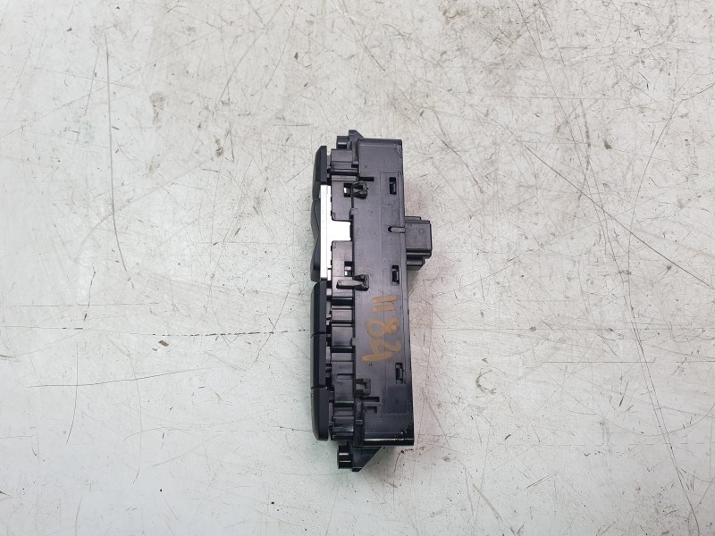 Recambio de mando multifuncion para bmw x2 (f39) xdrive 20i referencia OEM IAM 9374834AI02  