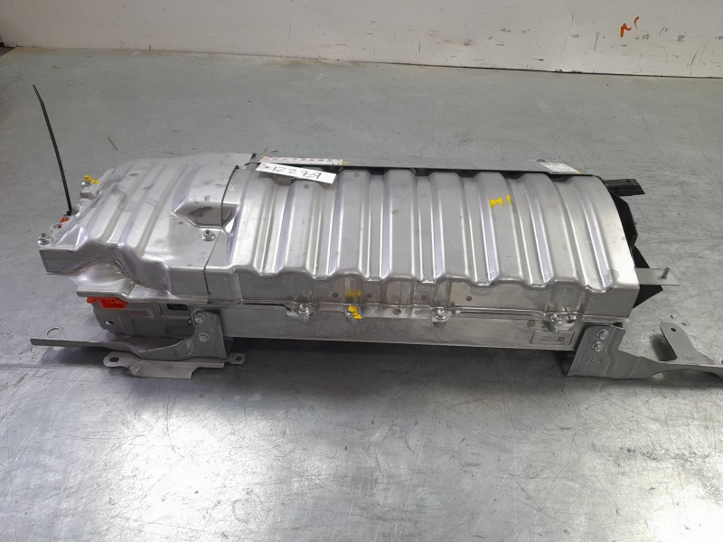 Recambio de bateria para toyota corolla fastback (_e21_) 1.8 hybrid (zwe211) referencia OEM IAM G928012031  