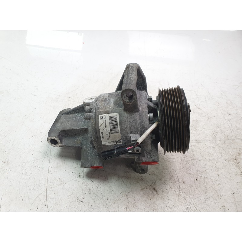 Recambio de compresor aire acondicionado para dacia sandero ii tce 90 lpg (b8m1) referencia OEM IAM 926003541R 926003541r 320105
