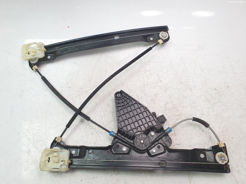 Recambio de elevalunas delantero izquierdo para mg mg hs (as23) 1.5 t (sas23) referencia OEM IAM 10367613  