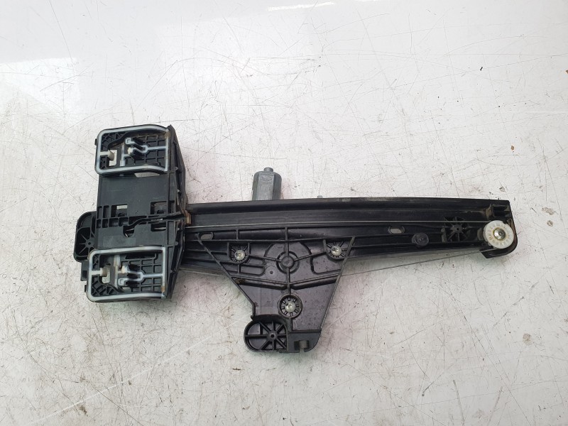 Recambio de elevalunas trasero izquierdo para opel corsa f (p2jo) 1.2 (68) referencia OEM IAM 9829045980 430113G0 