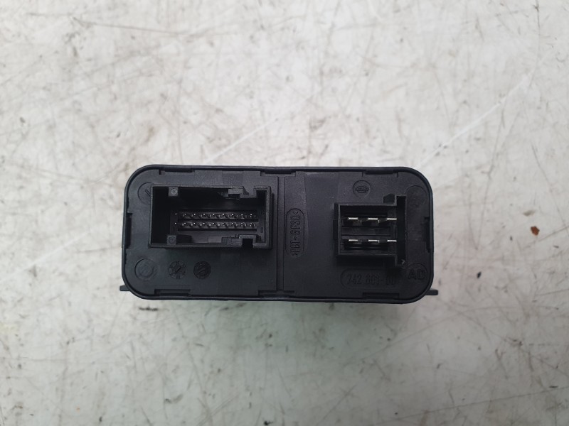 Recambio de modulo electronico para land rover discovery sport hse referencia OEM IAM 5DF00904112AA GX7313K031AB 