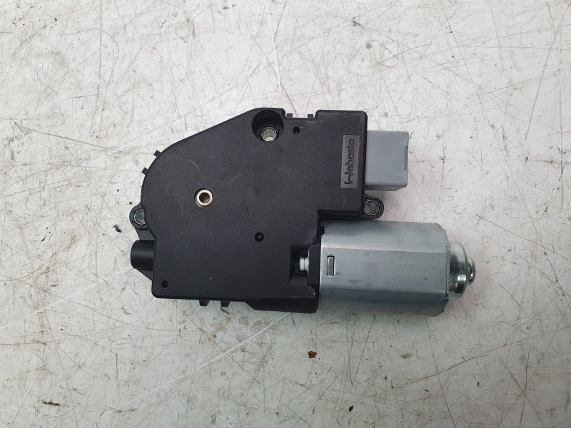 Recambio de motor techo electrico para land rover discovery sport hse referencia OEM IAM WR09C01AA 2016021980578 