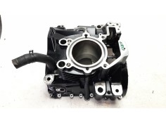 Recambio de carter derecho para bmw r 1200 r r 1200 r referencia OEM IAM 11008554888  