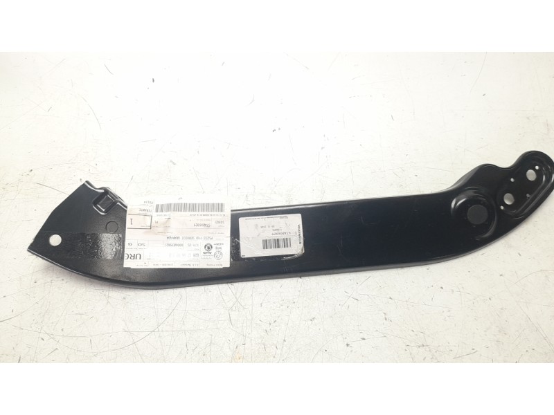 Recambio de soporte faro izquierdo para volkswagen touran (5t1) 1.6 tdi referencia OEM IAM 5TA806929  