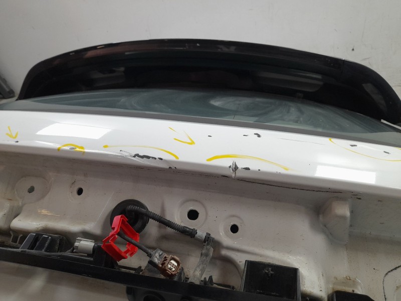 Recambio de porton trasero para land rover range rover velar 2.0 turbo cat referencia OEM IAM J8A240010AG8LML LR110352 