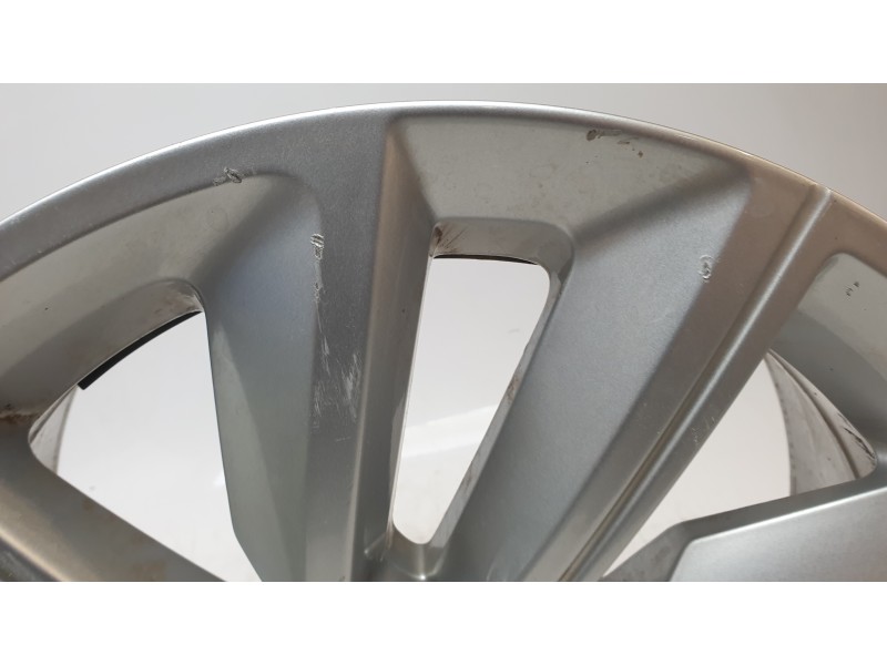 Recambio de llanta para volkswagen t-cross (c11, d31) 1.0 tsi referencia OEM IAM 2GM601025S  