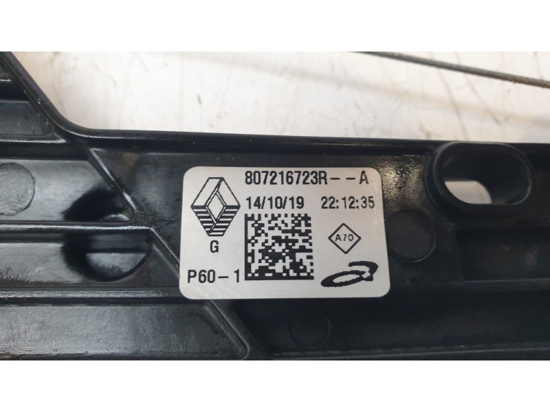Recambio de elevalunas delantero izquierdo para renault clio v (b7_) 1.0 lpg (b7mt) referencia OEM IAM 807216723R  