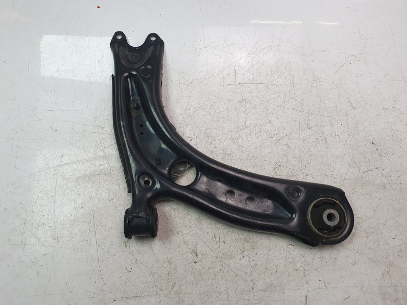 Recambio de brazo suspension inferior delantero derecho para volkswagen t-roc (a11, d11) 2.0 tdi referencia OEM IAM 5WA407152  Z