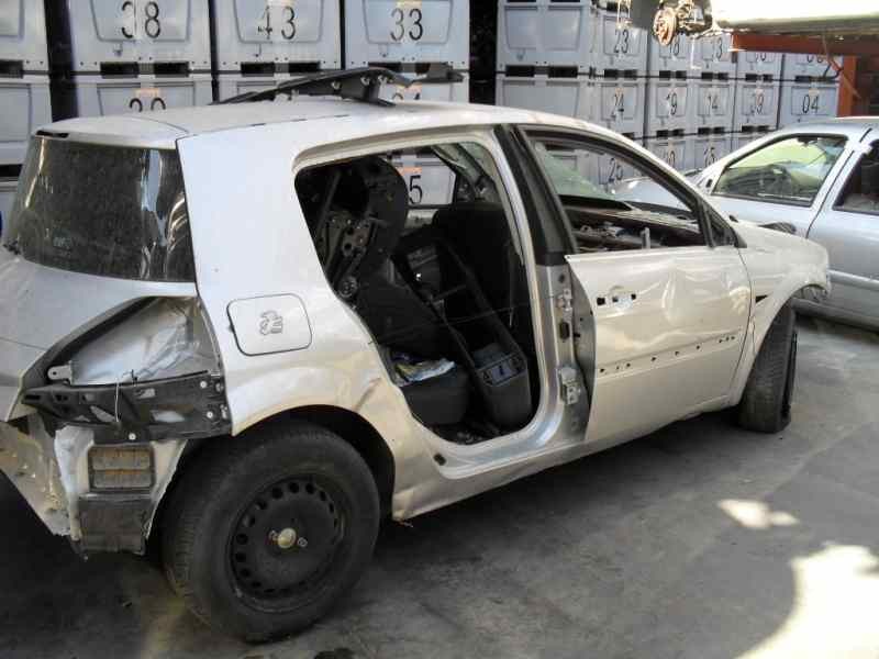 renault megane ii berlina 3p del año 2002