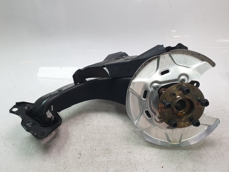 Recambio de mangueta trasera derecha para bmw x2 (f39) xdrive 20i referencia OEM IAM 33308842880  
