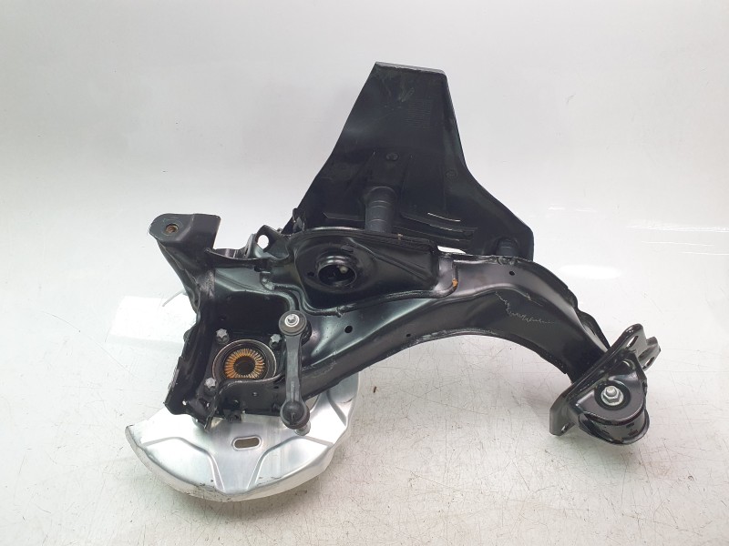 Recambio de mangueta trasera derecha para bmw x2 (f39) xdrive 20i referencia OEM IAM 33308842880  