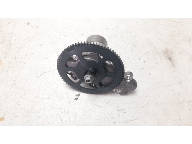 Recambio de bomba aceite para bmw r 1200 r r 1200 r referencia OEM IAM 11418565598  
