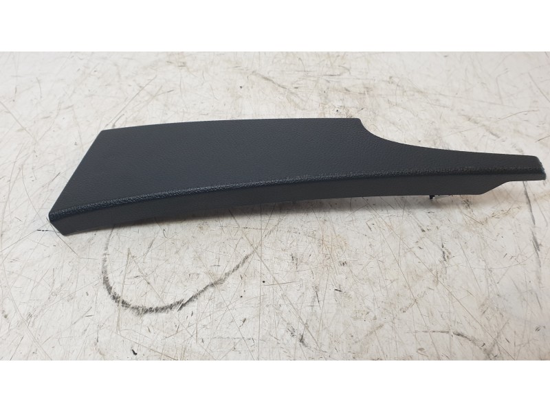 Recambio de moldura para ford mustang convertible gt referencia OEM IAM FR3B6344B78A  