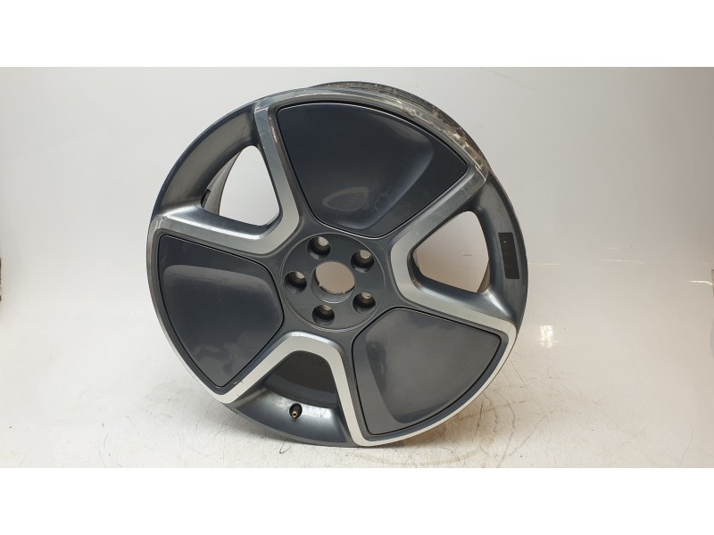 Recambio de llanta para smart 1 ev a las 4 ruedas referencia OEM IAM 8890353259  