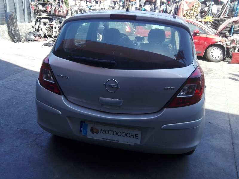 opel corsa d del año 2007