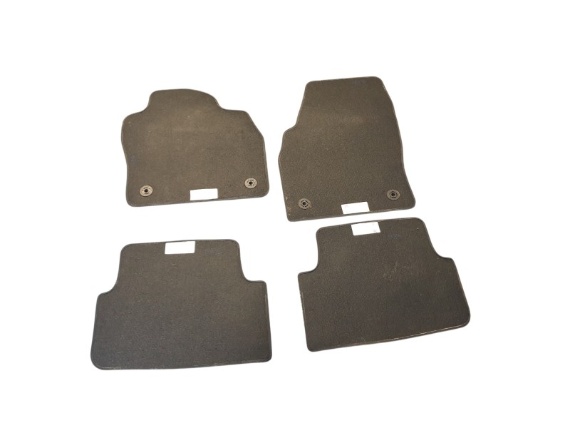Recambio de juego alfombrillas para volkswagen taigo taigo referencia OEM IAM 2G1863011  