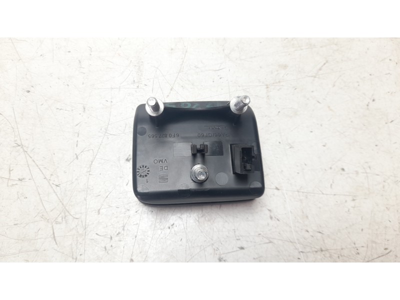 Recambio de maneta exterior porton para seat ibiza v (kj1, kjg) 1.0 tsi referencia OEM IAM 6F0827565  