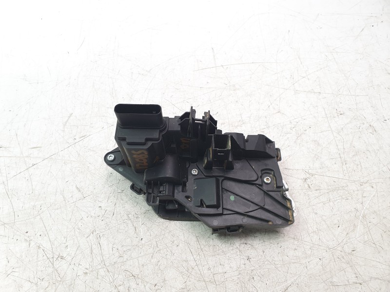 Recambio de cerradura puerta delantera derecha para volvo xc60 ii (246) b4 mild-hybrid referencia OEM IAM 31440998 C57582104 