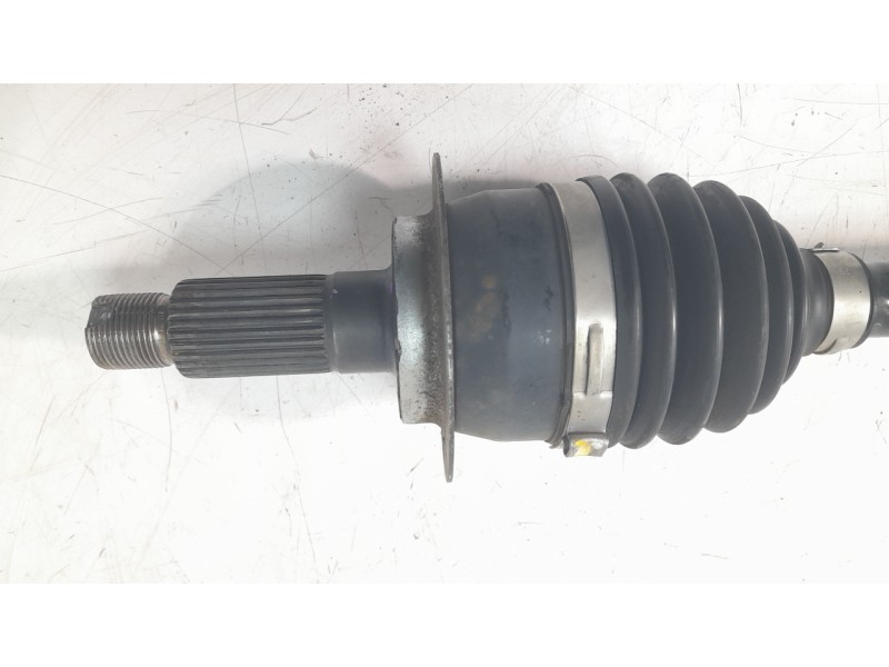 Recambio de transmision delantera izquierda para suzuki vitara (ly) 1.6 (apk 416) referencia OEM IAM 4410261M01  