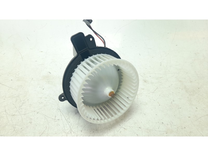 Recambio de ventilador calefaccion para seat ibiza v (kj1, kjg) 1.0 tsi referencia OEM IAM 2Q1820021B  