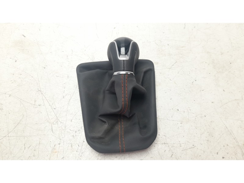 Recambio de pomo palanca cambio para seat ibiza v (kj1, kjg) 1.0 tsi referencia OEM IAM 6F0711113AAB  