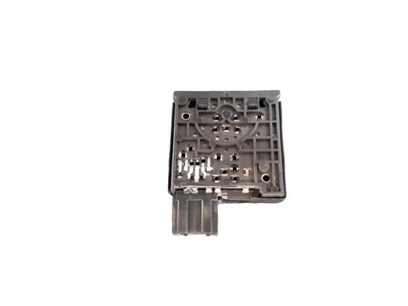 Recambio de interruptor para smart fortwo cabrio referencia OEM IAM 8200379685  