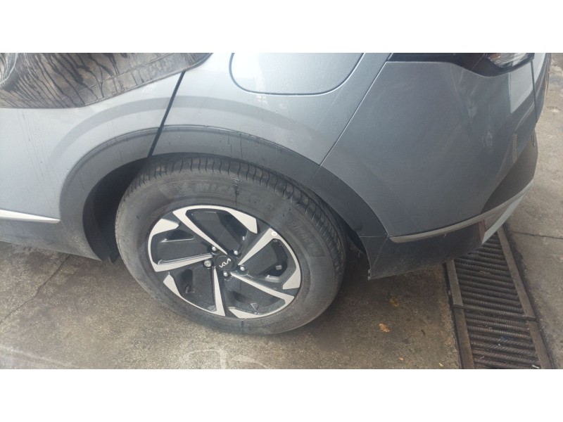 Recambio de aletin trasero izquierdo para kia sportage v (nq5) 1.6 t-gdi hybrid referencia OEM IAM   