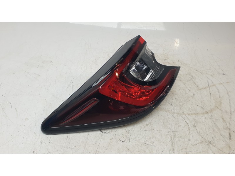 Recambio de piloto trasero izquierdo para toyota corolla fastback (_e21_) 1.8 hybrid (zwe211) referencia OEM IAM 8156102F10  