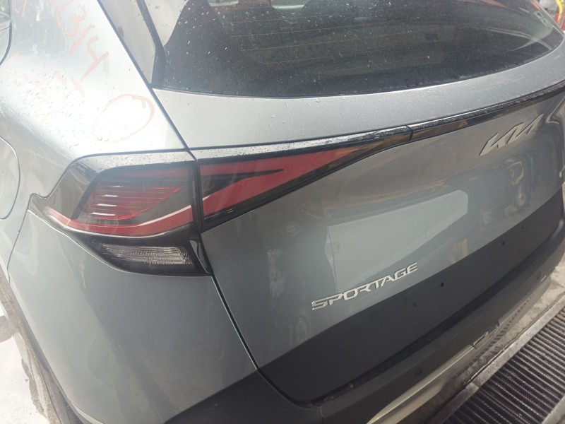 Recambio de piloto trasero izquierdo interior para kia sportage v (nq5) 1.6 t-gdi hybrid referencia OEM IAM   