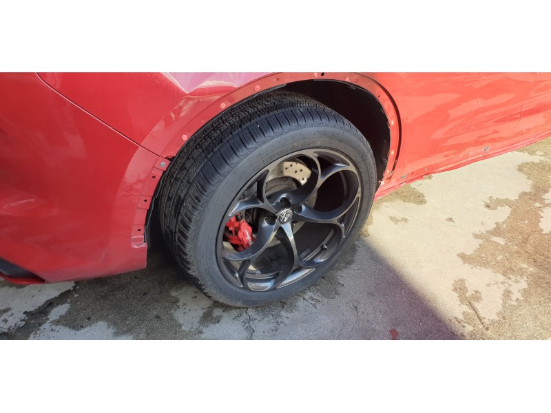 Recambio de amortiguador trasero derecho para alfa romeo stelvio (630) quadrifoglio 4wd referencia OEM IAM 50553943  