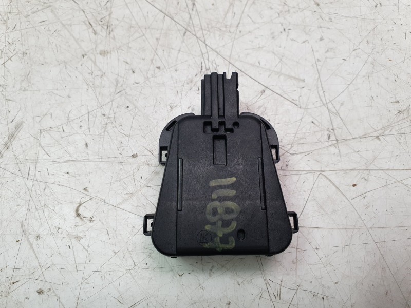 Recambio de sensor lluvia / luz para land rover discovery sport hse referencia OEM IAM 10049898  