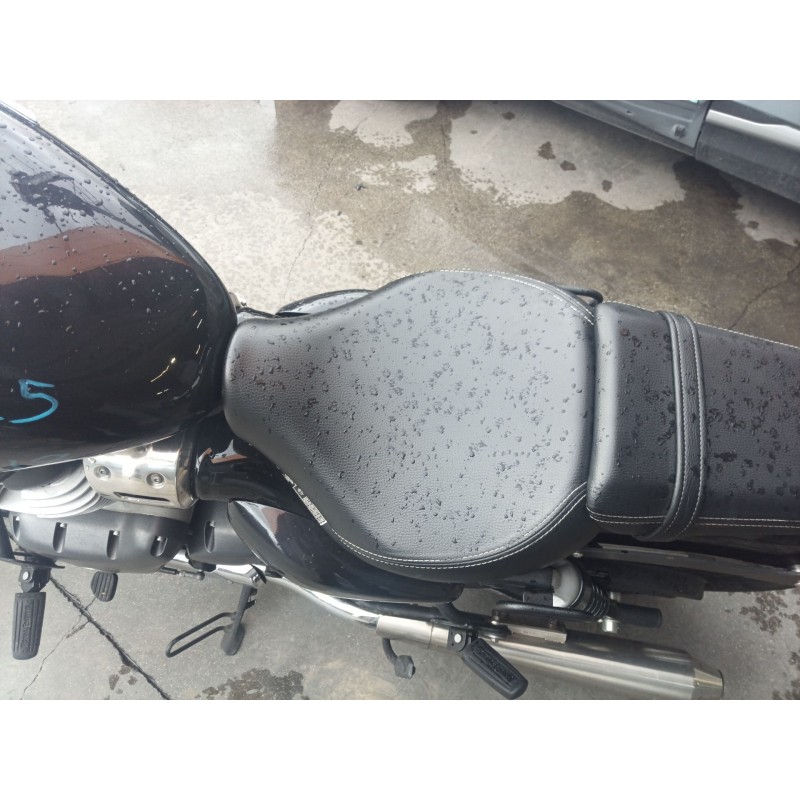 Recambio de asiento para royal enfield super meteor 650 super meteor 650 referencia OEM IAM   