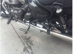 Recambio de estribo lateral para royal enfield super meteor 650 super meteor 650 referencia OEM IAM   