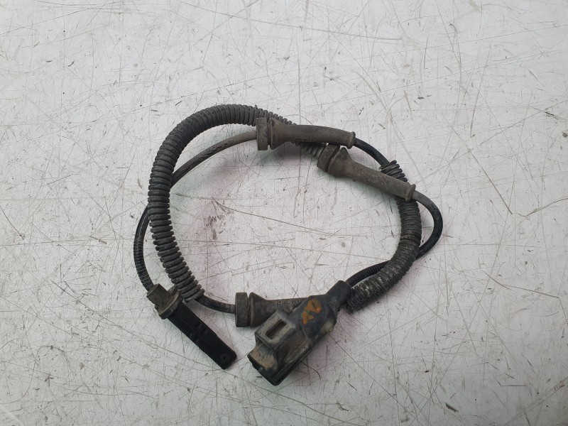 Recambio de sensor abs trasero izquierdo para land rover range rover velar 2.0 turbo cat referencia OEM IAM HK832C190AA 10071156