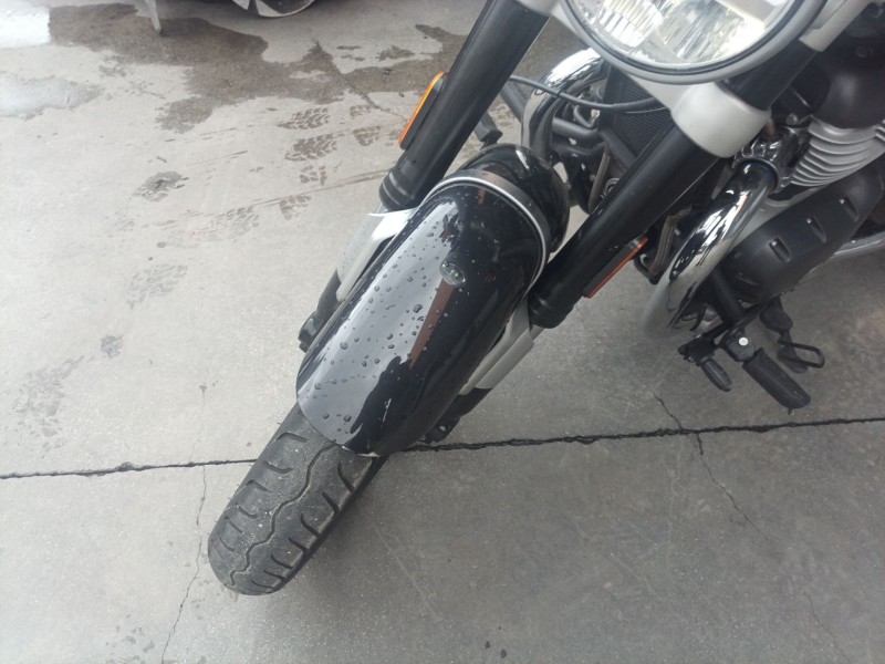 Recambio de guardabarros para royal enfield super meteor 650 super meteor 650 referencia OEM IAM   