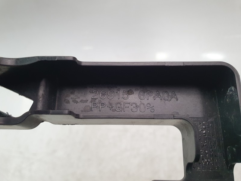 Recambio de moldura para nissan juke (f16_) dig-t 117 referencia OEM IAM 269156PA0A  