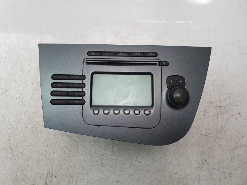 Recambio de sistema audio / radio cd para seat leon (1p1) 2.0 tdi 16v referencia OEM IAM 1P1035152  