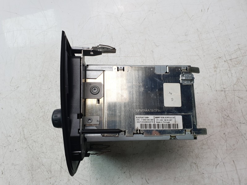 Recambio de sistema audio / radio cd para seat leon (1p1) 2.0 tdi 16v referencia OEM IAM 1P1035152  